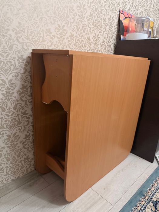Стол напольный , складной