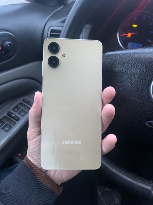 Пачти новый телефон