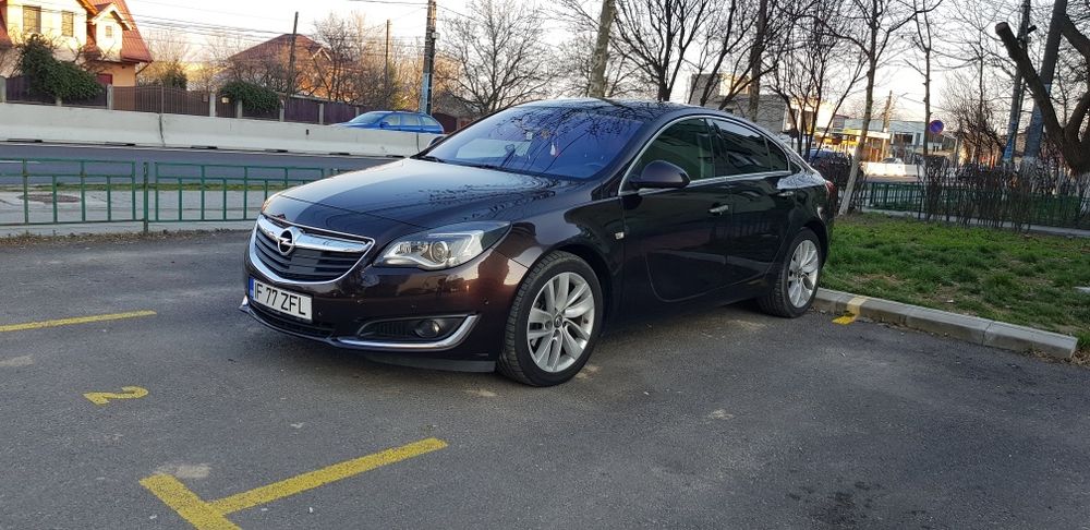 Opel Insignia 2.0 CDTI 4x4 Cosmo  163 CP  Bi-Xenon