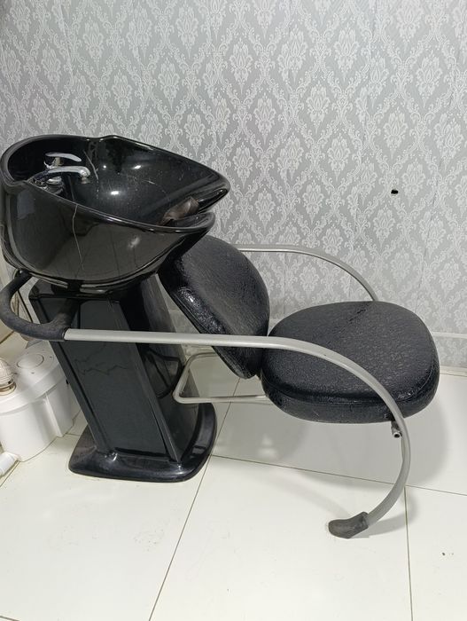 Guzallik salon jihozlari sotiladi