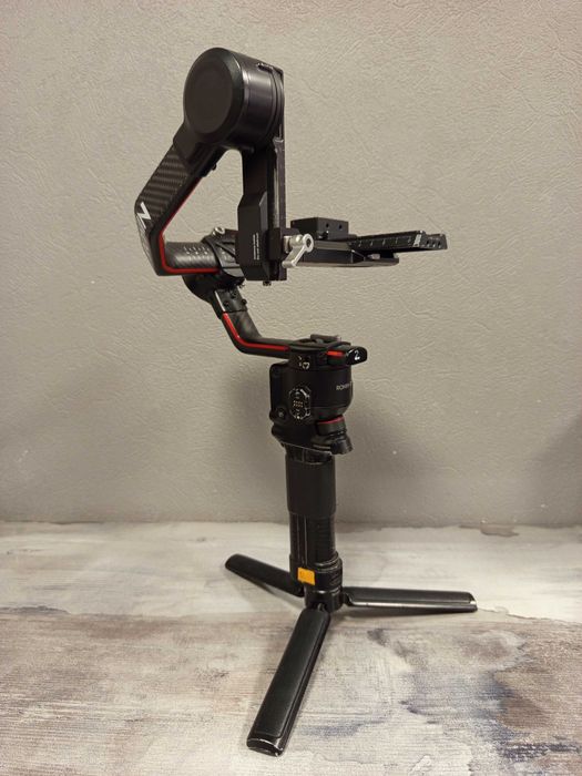 Стабилизатор DJI Ronin RS 2 Pro