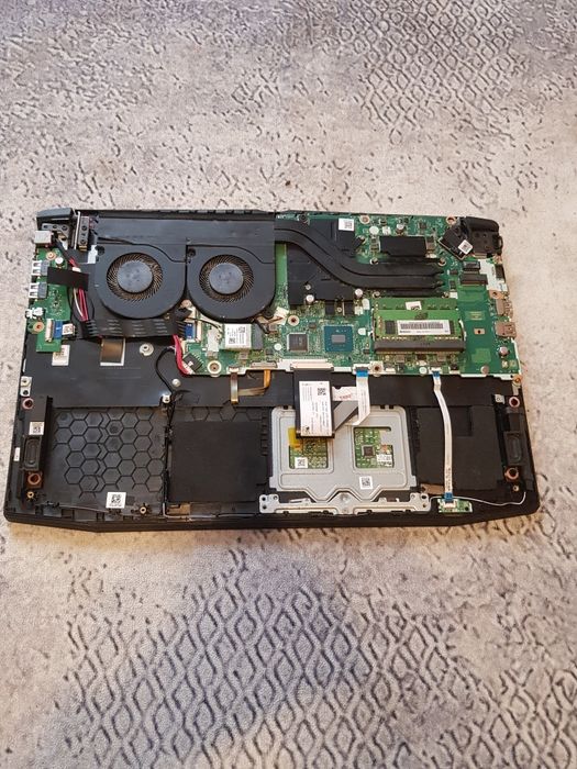 Laptop Gaming acer nitro an515 51 i5 7300hq incomplet