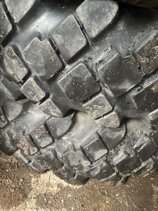 Продам на Зил 131 елочку размер R 12.00