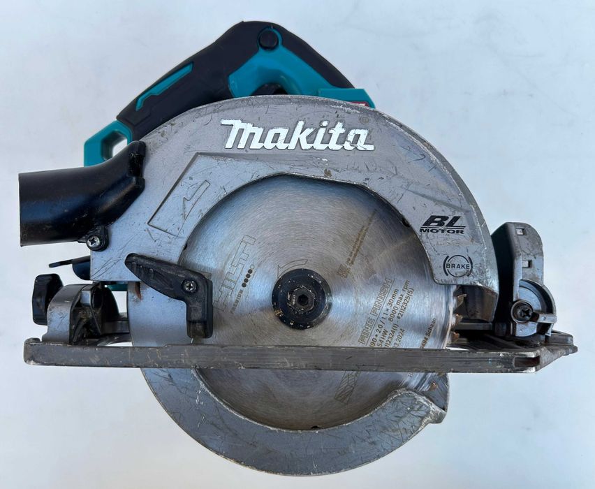 Makita HS004G - Безчетков мощен ръчен циркуляр 40V
