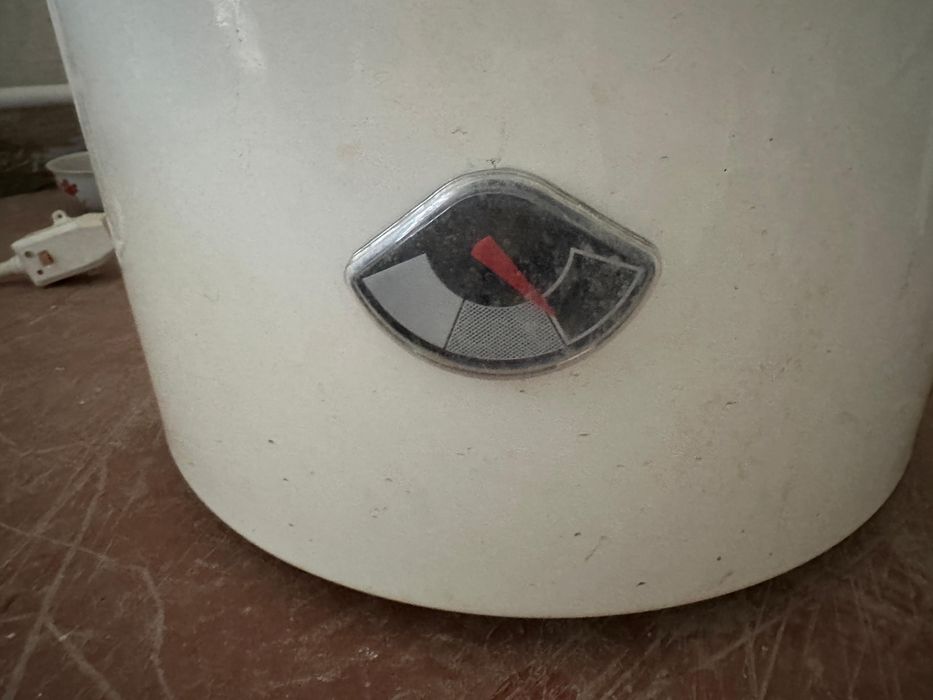 Продам водонагреватель б/ у
