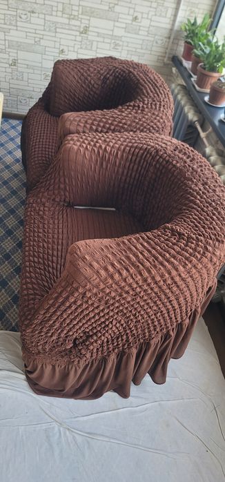 Divan kreslo stoli bilan yangidek