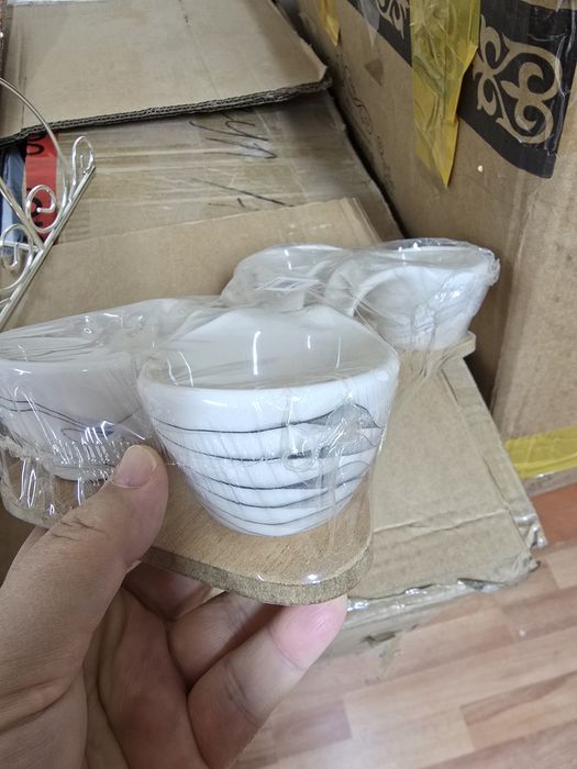 Продам соусницу(подливник)