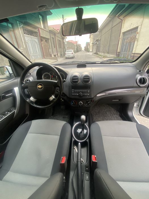 NEXIA 3 avtomat sotiladi