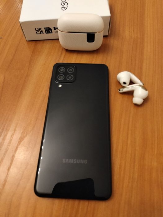 Samsung A10..32gb