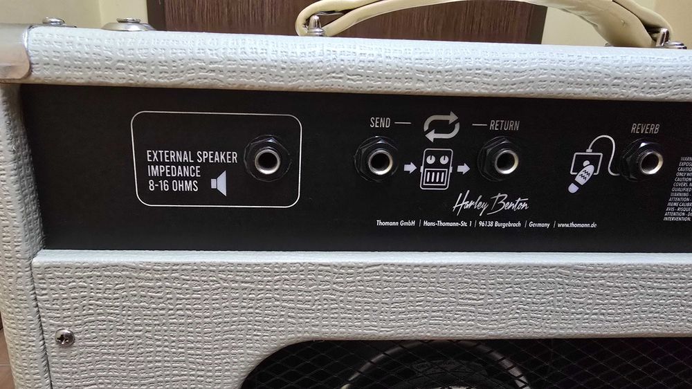 Harley Benton Tube15 Celestion лампово кубе / усилвател за китара