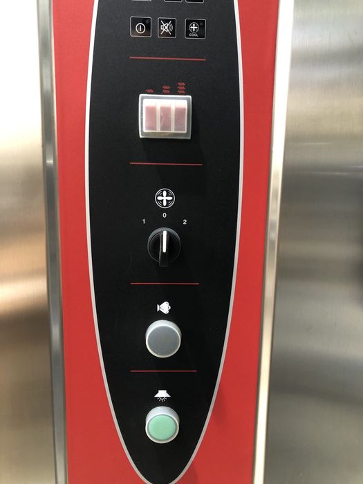 Продам конвекционную печь