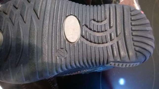 Детски обувки номер 22