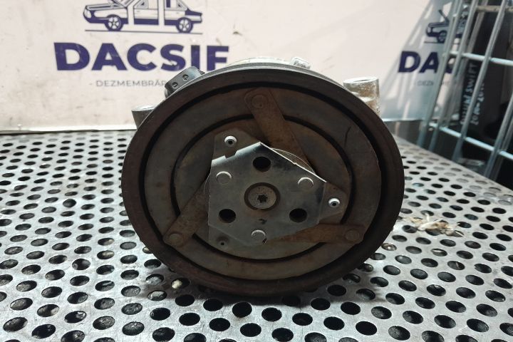 COMPRESOR AC 8200316164 / 01140017  8200316164 / 01140017 Renault Meg
