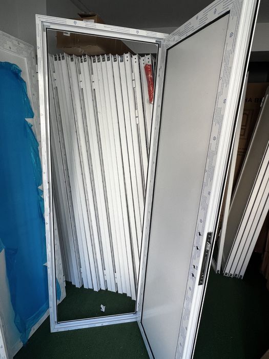 Врати за баня влагоустойчиви