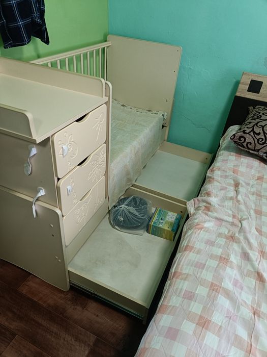 Продается детская кроватка