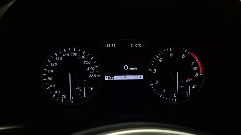 Километраж, табло за Мерцедес B клас w246