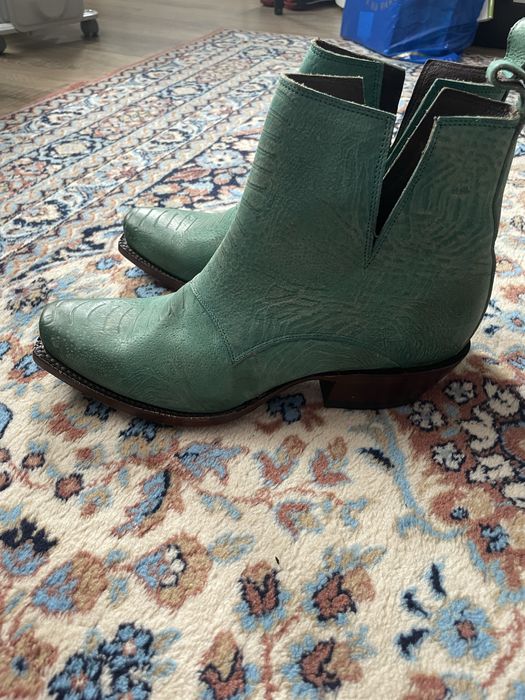 Зелени маркови ботуши