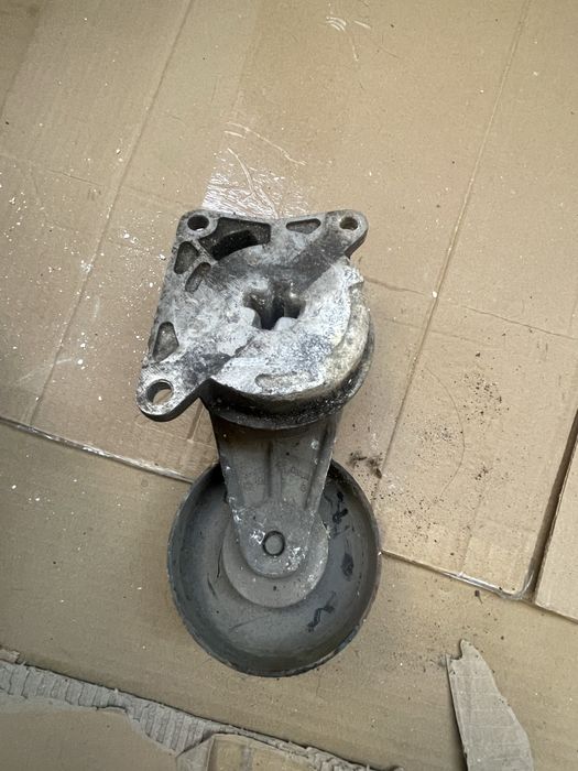 Продам запчасти на марк 2