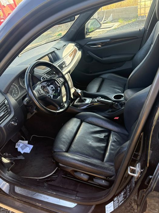 Interior bmw x1 lci