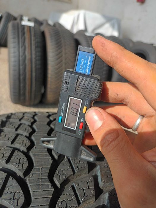 1 Нови зимна гума 215/45R18 Bridgestone Blizzak LM-32 XL 93V XL с борд