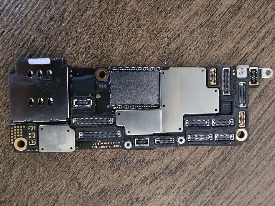 Placa de baza iphone 15 pro codata