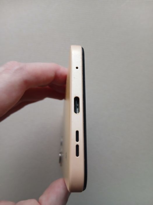 Xiaomi Redmi Note 12, AMOLED 120 герц, Android 15, 8/128