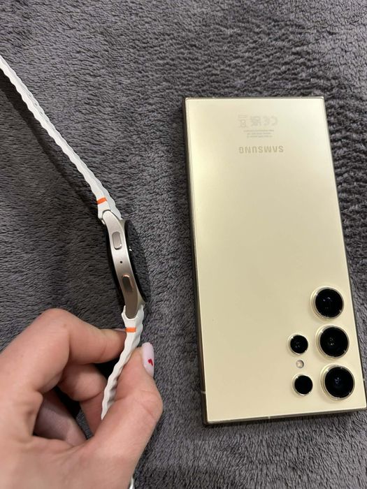 Samsung Galaxy S 24 Ultra и Galaxy Watch 7