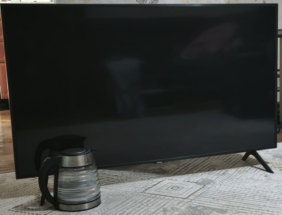 Телевизор samsung 4K 49" QE49Q60RAU