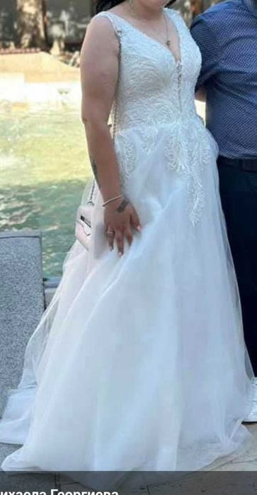 Булченска рокля, роклята е курсет носена е веднъж за няколко.Размер 48