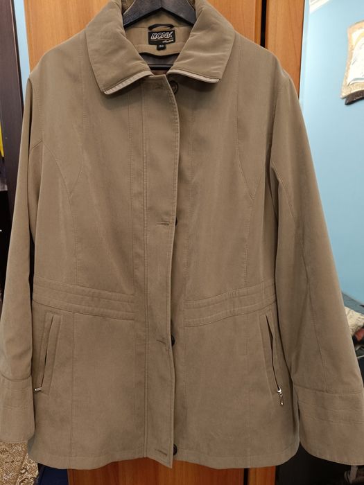 Geaca dama toamna/iarna bej