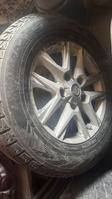 Шины с дисками на LX470 до рест