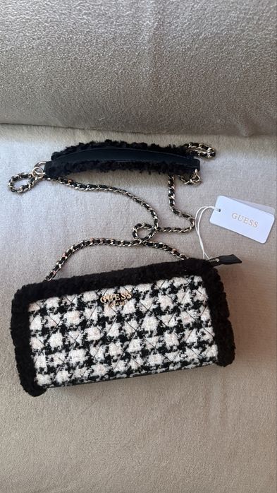 Чисто нова чанта Guess