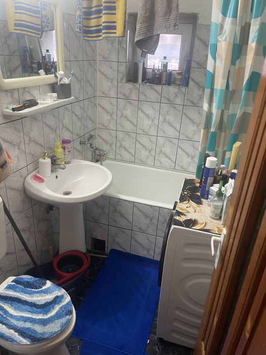 Apartament două camere,zona Tudor