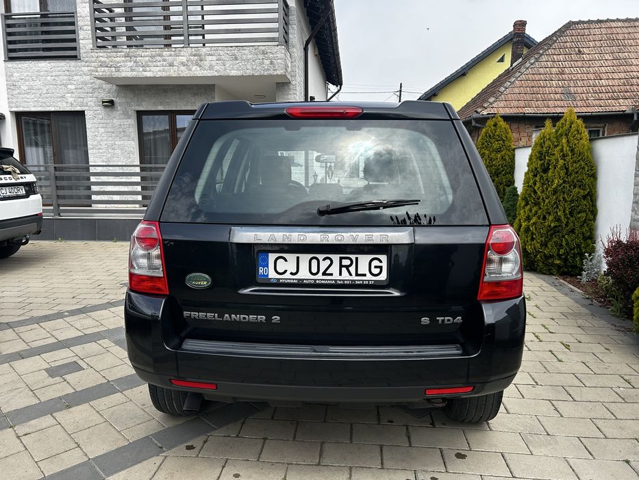 Land Rover Freelander 2