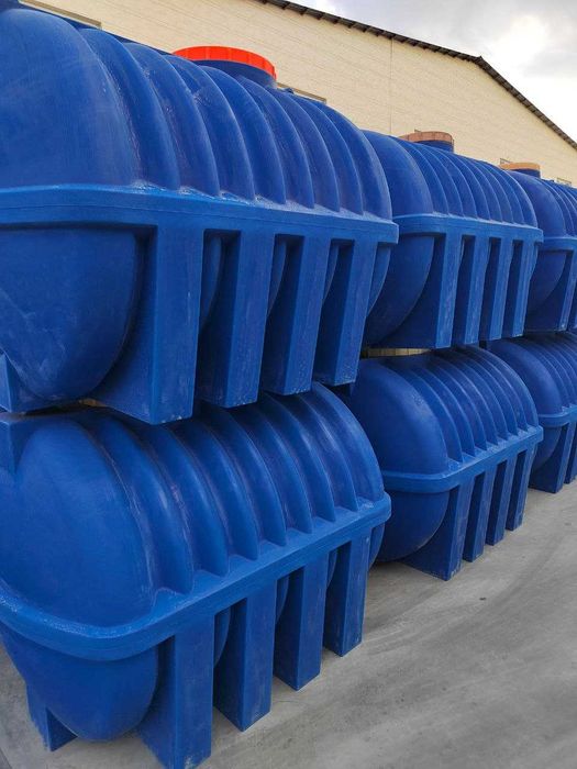 Бочка ёмкость в ассортименти