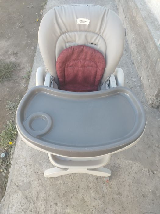 Стульчик для кормления , ходунок