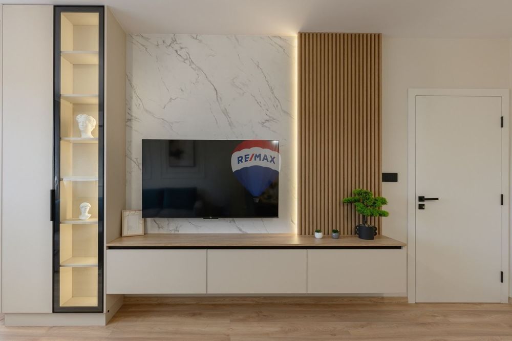 Дава се под наем Двустаен апартамент в Варна, ХЕИ - 63 кв.м за 767.55 € - Снимка #3