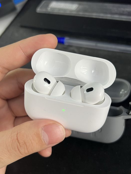 Продам AirPods Pro 2 nd generation Type-C
