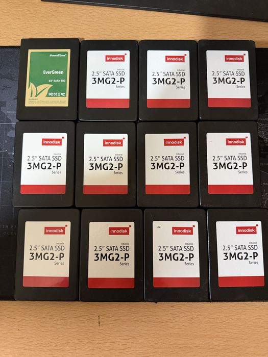 Lot 12 buc ssd  InnoDisk 64gb industriale, testate cu viata intre 88 si 100%