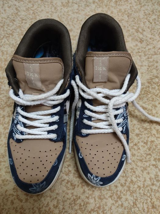 Кроссовки "Nike"