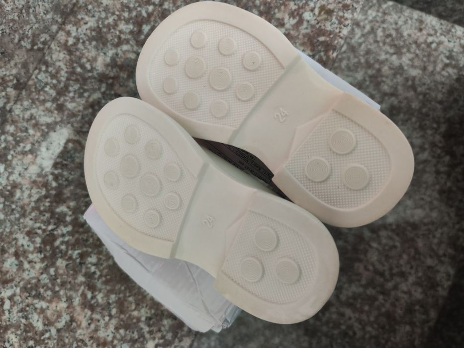 Обувки за момиченце