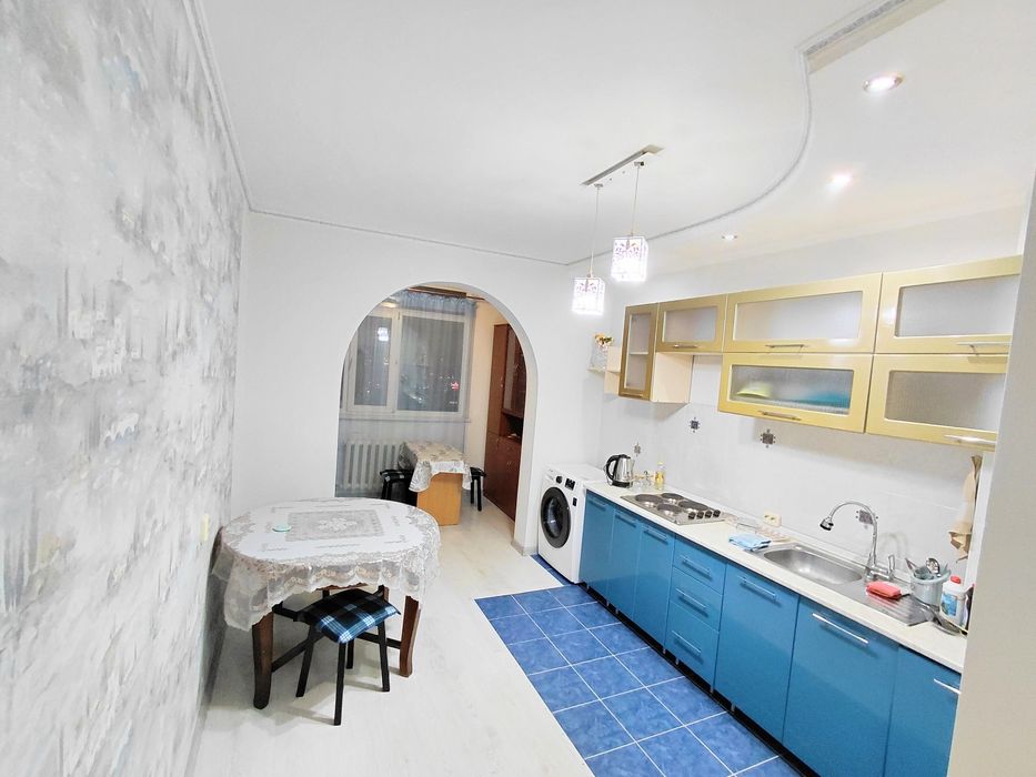 Сдается 2 комнтаная квартира