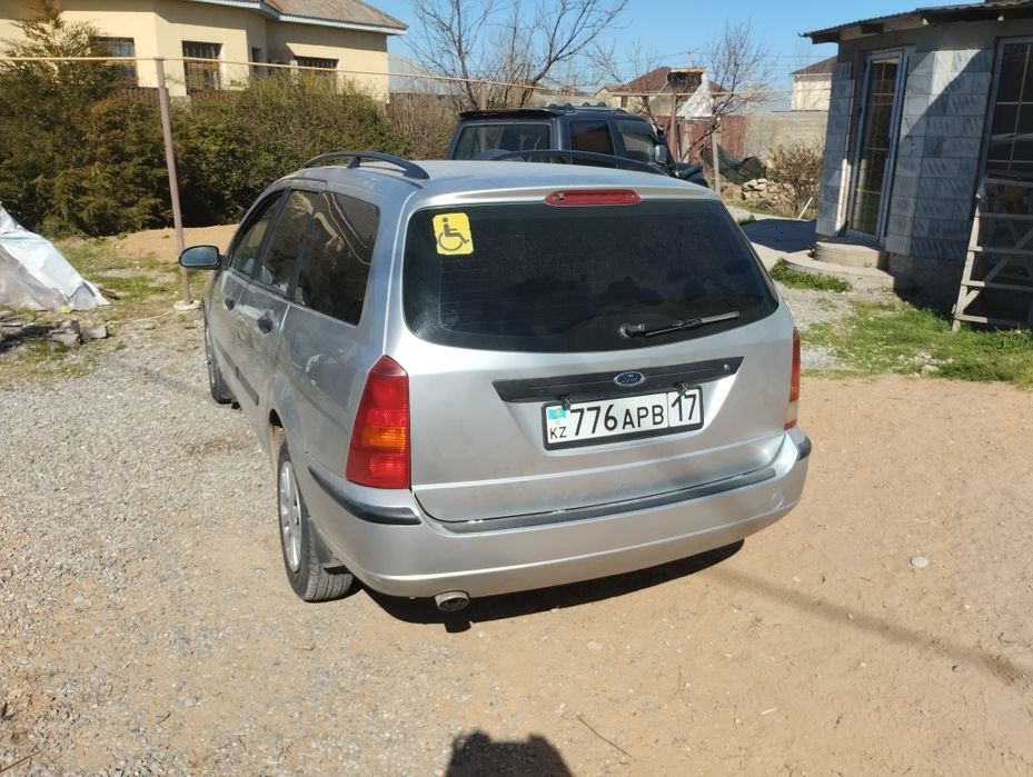 Форд фокус 2 универсал объем 1.6