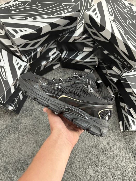 Off-White Be Right Back