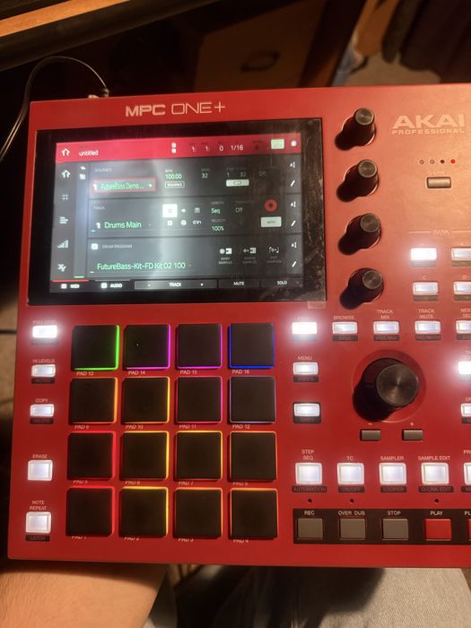 AKAI MPC one plus