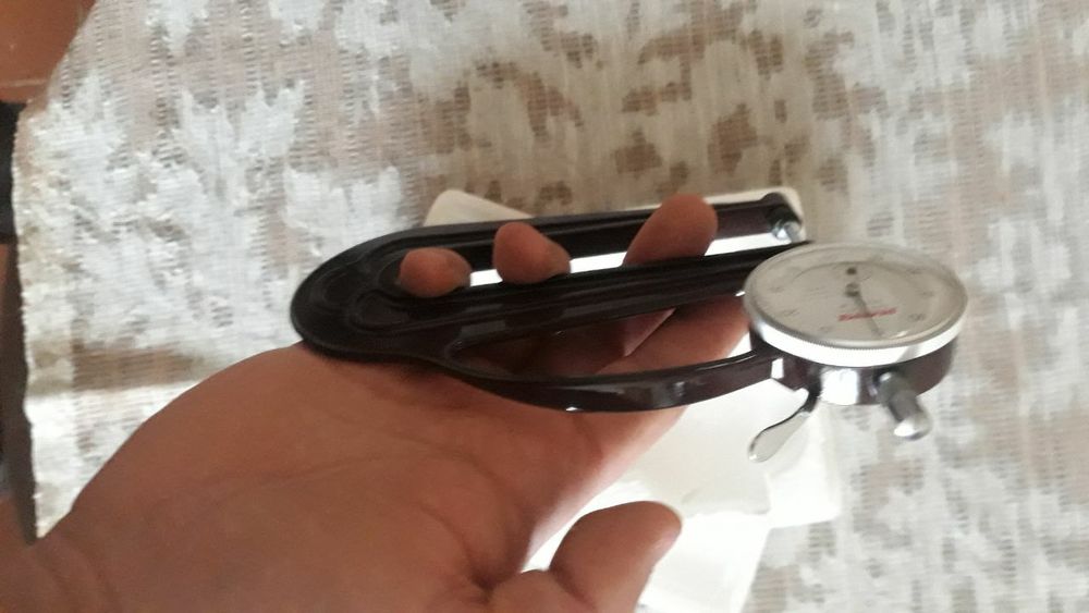 Срочно продам новый толщиномер
