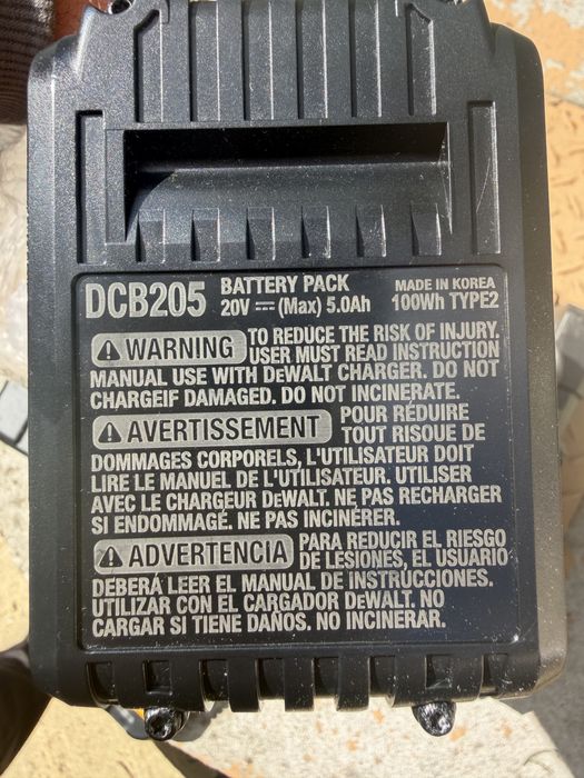 Flex DeWalt cu baterie 5ah 20v si incarcator nou nefolosit