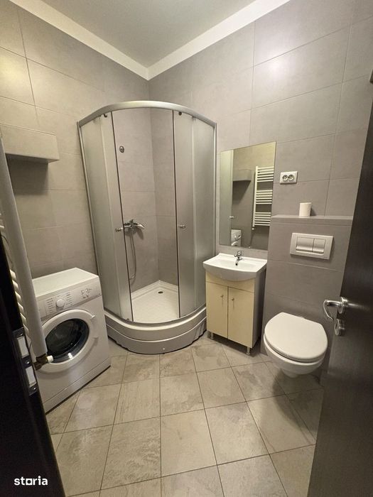 apartament 1 camera zona palas 38 mp la 3 min de palas 400 euro liber