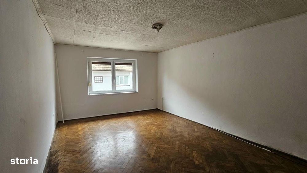 Medias - strada Serban Voda, Casa 3 camere cu teren 130 mp