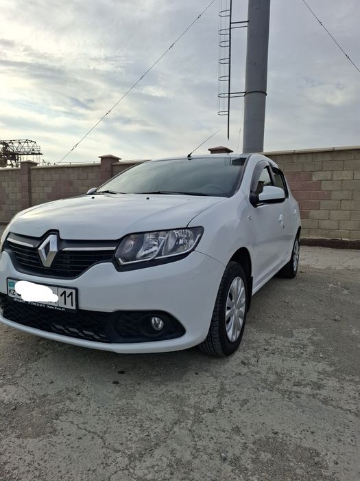 Renault Sandero 2015, Рено Сандеро